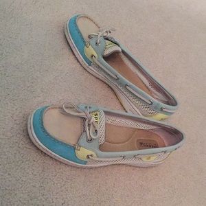 Blue and white sperry’s!